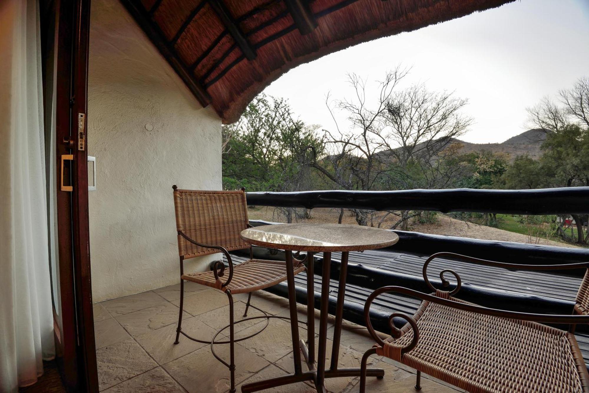 Kwa Maritane Lodge Ledig Bagian luar foto