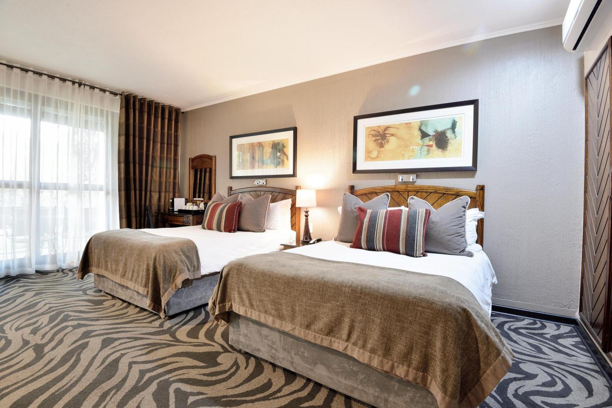 Kwa Maritane Lodge Ledig Bagian luar foto
