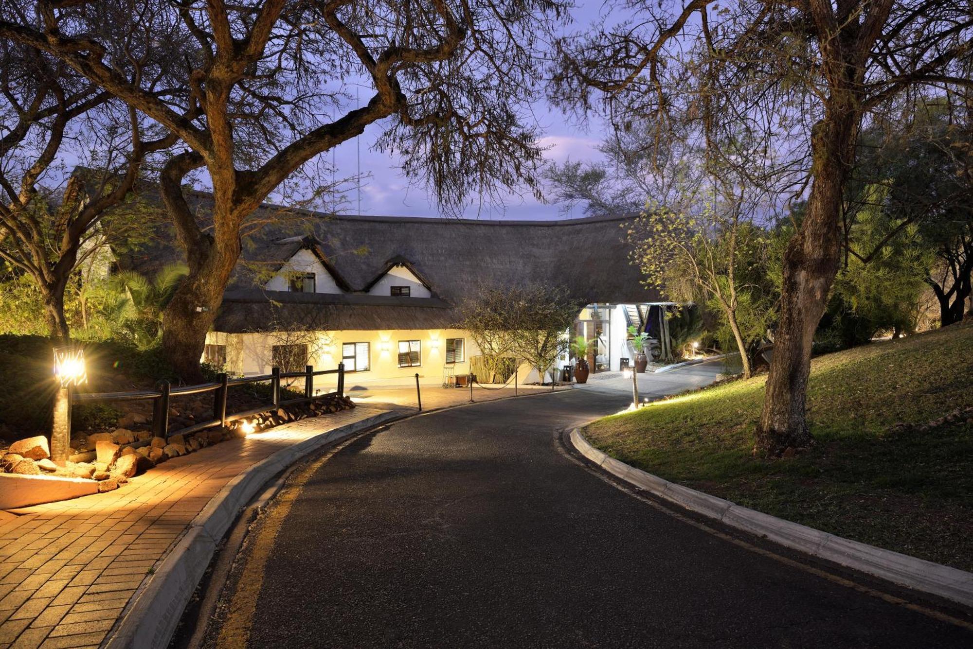 Kwa Maritane Lodge Ledig Bagian luar foto